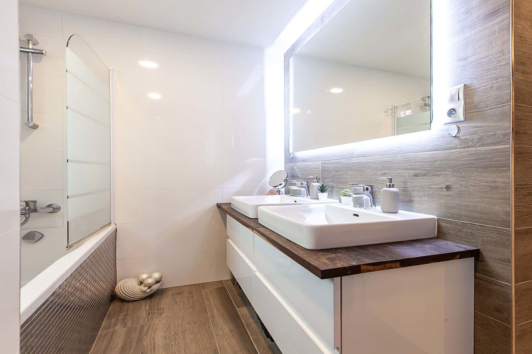 Predaj bytu 3-izbový 112 m², Kurta Konráda, Praha, Praha Predaj bytu 3-izbový 112 m², Kurta Konráda, Praha, Praha