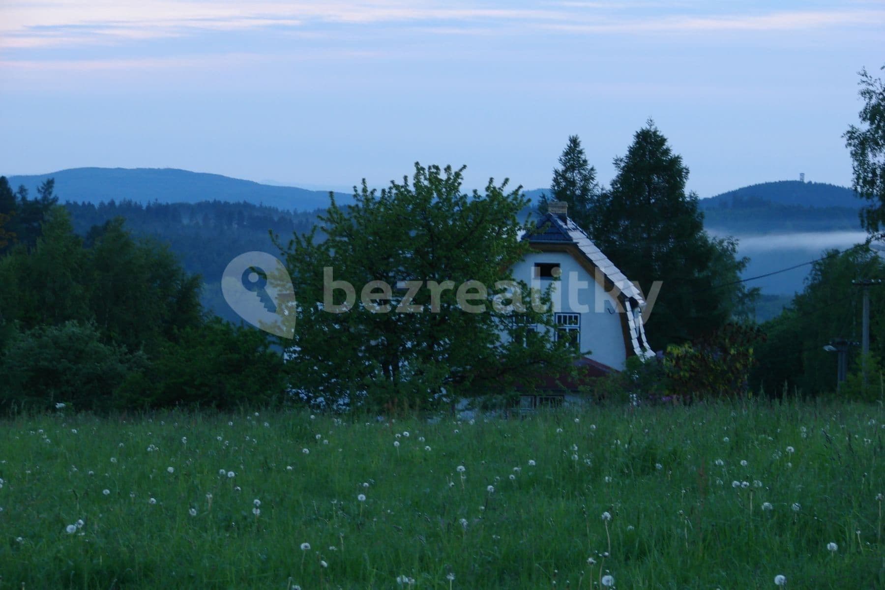 Prenájom bytu 1-izbový 30 m², Staré Křečany, Ústecký kraj Prenájom bytu 1-izbový 30 m², Staré Křečany, Ústecký kraj