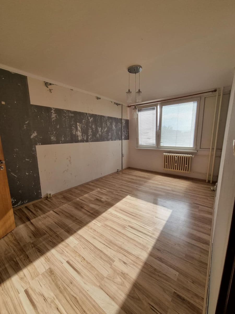 Prenájom bytu 2-izbový 40 m², Písečná, Praha, Praha Prenájom bytu 2-izbový 40 m², Písečná, Praha, Praha