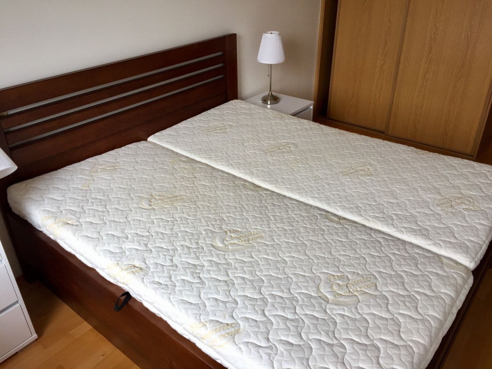 Prenájom bytu 2-izbový 48 m², Na Neklance, Praha, Praha Prenájom bytu 2-izbový 48 m², Na Neklance, Praha, Praha