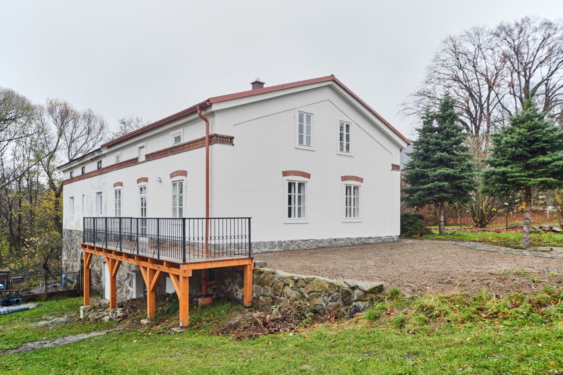Predaj domu 159 m², pozemek 337 m², Velké Popovice, Středočeský kraj Predaj domu 159 m², pozemek 337 m², Velké Popovice, Středočeský kraj