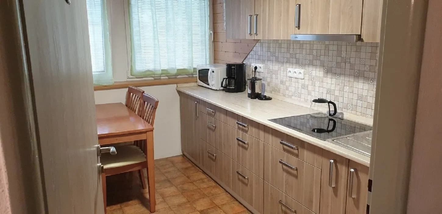 Prenájom bytu 130 m², Benátky, Benátky, Pardubický kraj Prenájom bytu 130 m², Benátky, Benátky, Pardubický kraj