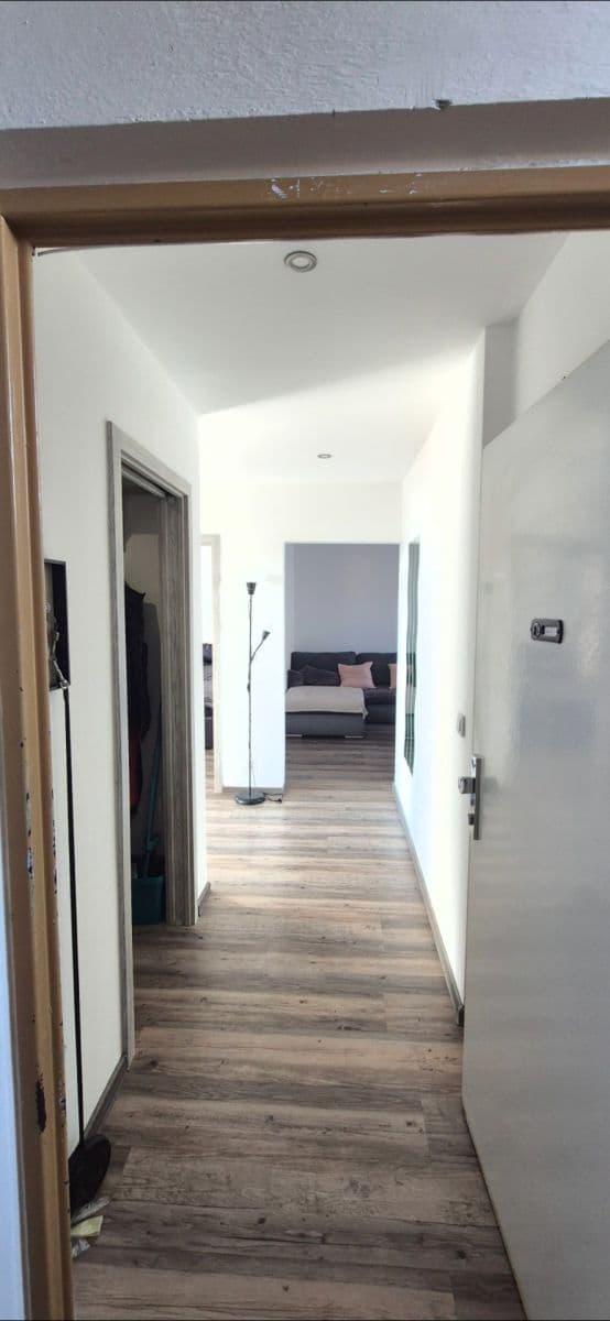 Prenájom bytu 3-izbový 71 m², Nábřeží, Napajedla, Zlínský kraj Prenájom bytu 3-izbový 71 m², Nábřeží, Napajedla, Zlínský kraj