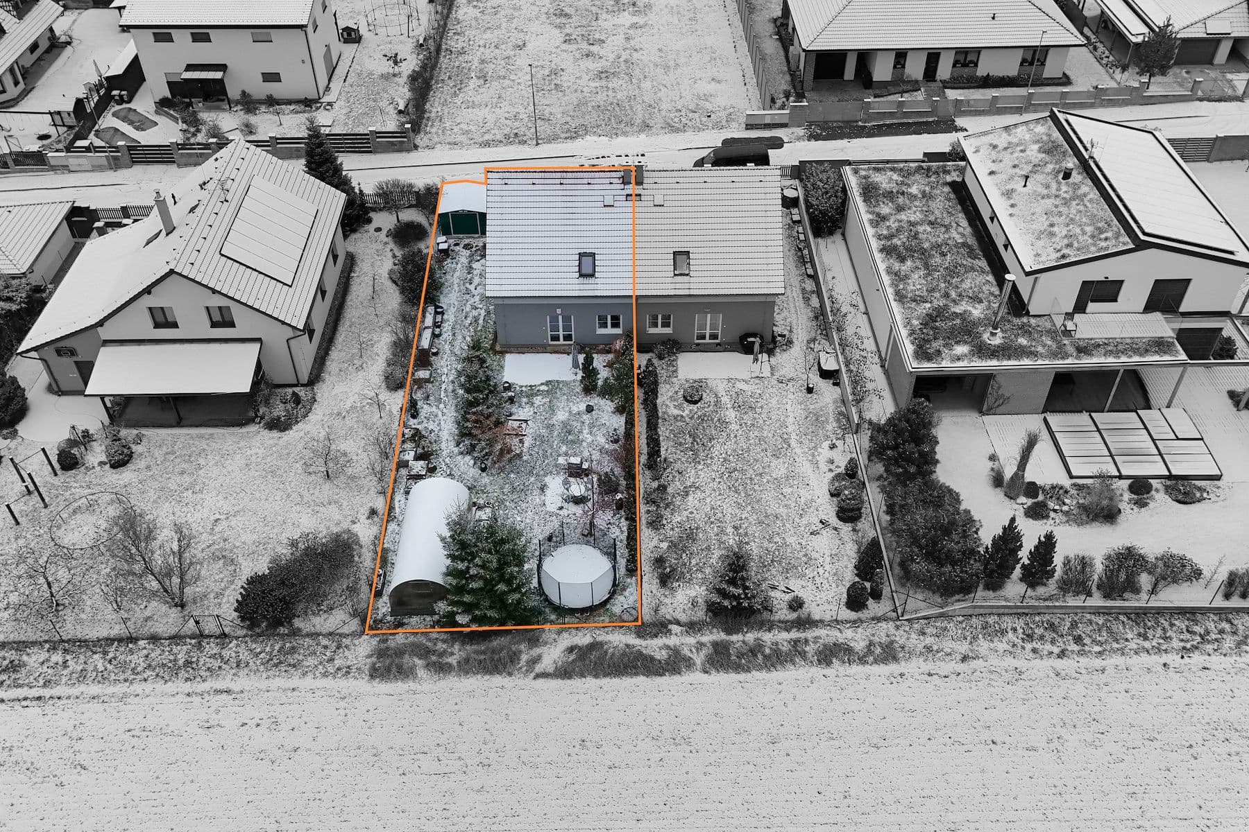 Predaj bytu 4-izbový 129 m², K Vidouši, Unhošť, Středočeský kraj Predaj bytu 4-izbový 129 m², K Vidouši, Unhošť, Středočeský kraj