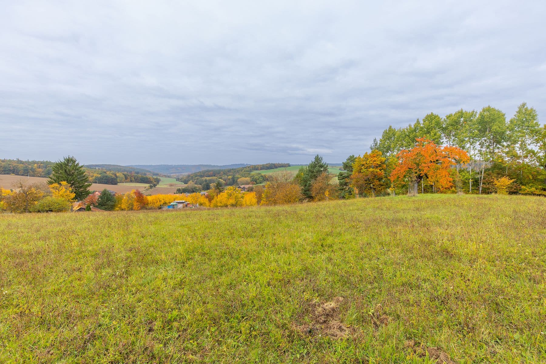 Predaj pozemku 5.229 m², Lažany, Jihomoravský kraj Predaj pozemku 5.229 m², Lažany, Jihomoravský kraj