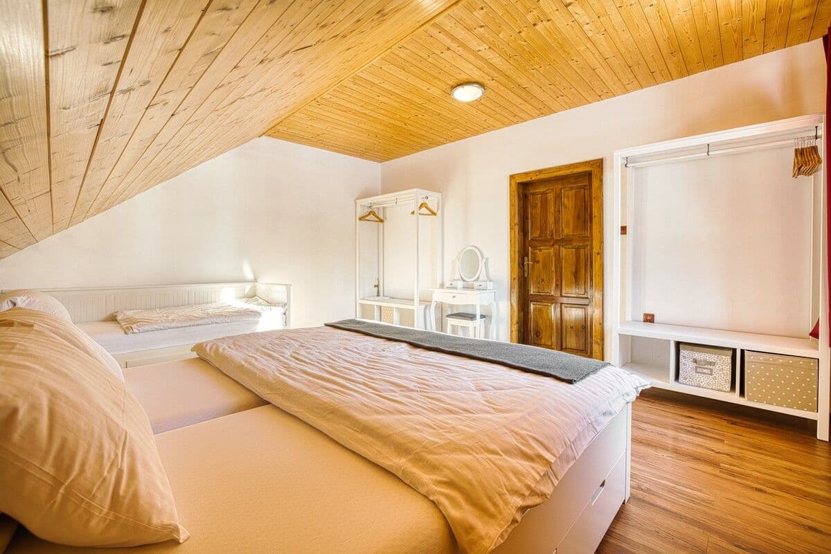 Prenájom bytu 120 m², Horní Lipová, Lipová-lázně, Olomoucký kraj Prenájom bytu 120 m², Horní Lipová, Lipová-lázně, Olomoucký kraj