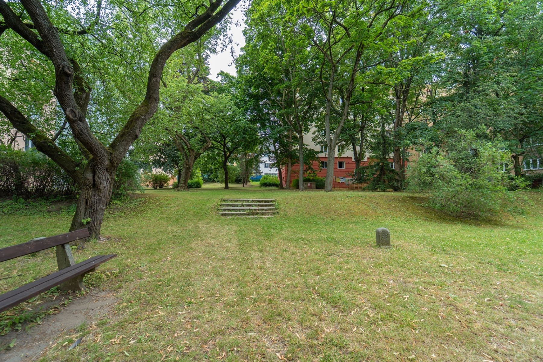 Prenájom bytu 2-izbový 56 m², Viklefova, Praha, Praha Prenájom bytu 2-izbový 56 m², Viklefova, Praha, Praha