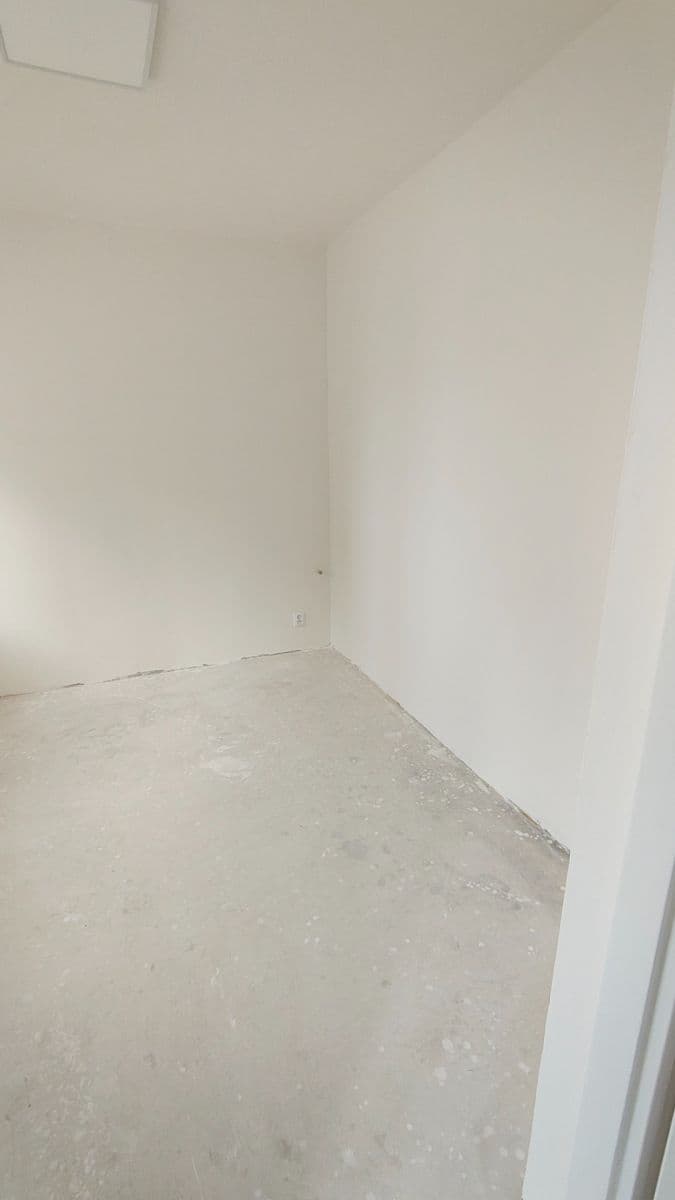 Prenájom nebytového priestoru 48 m², Fügnerova, Kladno, Středočeský kraj Prenájom nebytového priestoru 48 m², Fügnerova, Kladno, Středočeský kraj