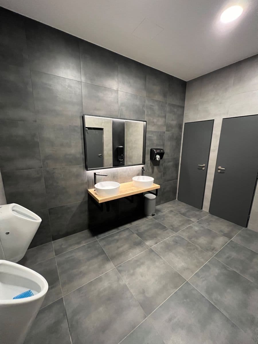 Prenájom nebytového priestoru 24 m², Rýmařovská, Praha, Praha Prenájom nebytového priestoru 24 m², Rýmařovská, Praha, Praha