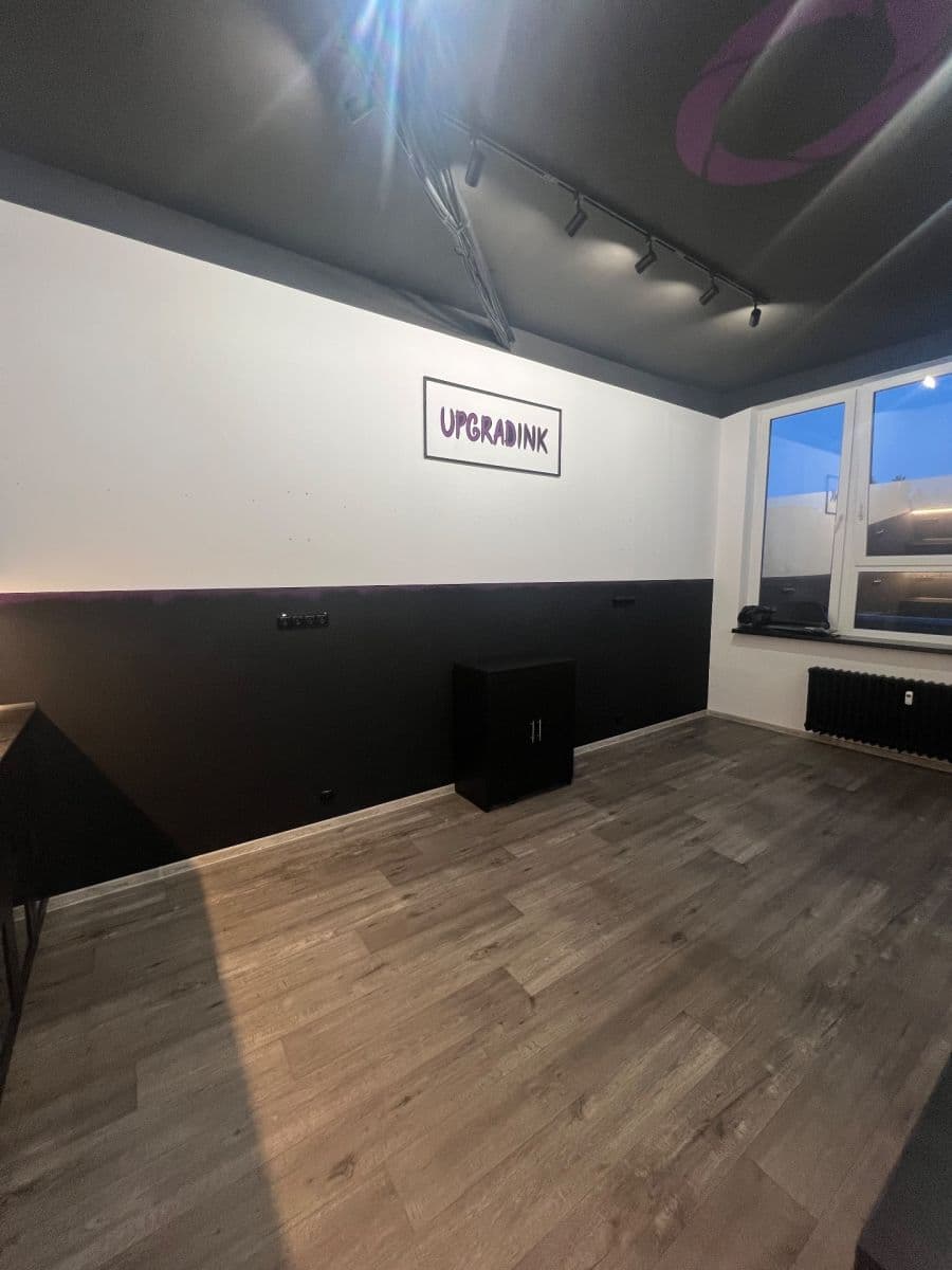 Prenájom nebytového priestoru 24 m², Rýmařovská, Praha, Praha Prenájom nebytového priestoru 24 m², Rýmařovská, Praha, Praha