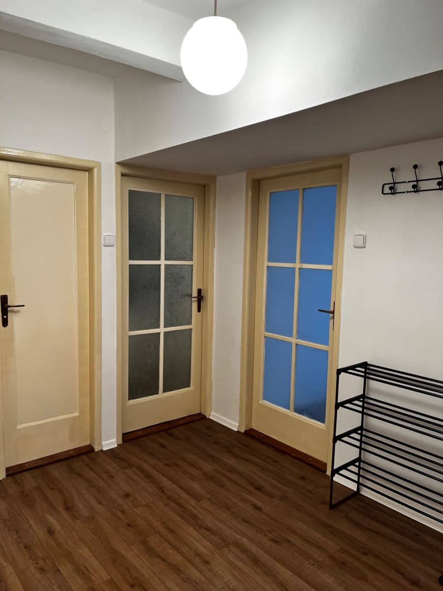 Prenájom bytu 1-izbový 42 m², Puškinovo náměstí, Praha, Praha Prenájom bytu 1-izbový 42 m², Puškinovo náměstí, Praha, Praha