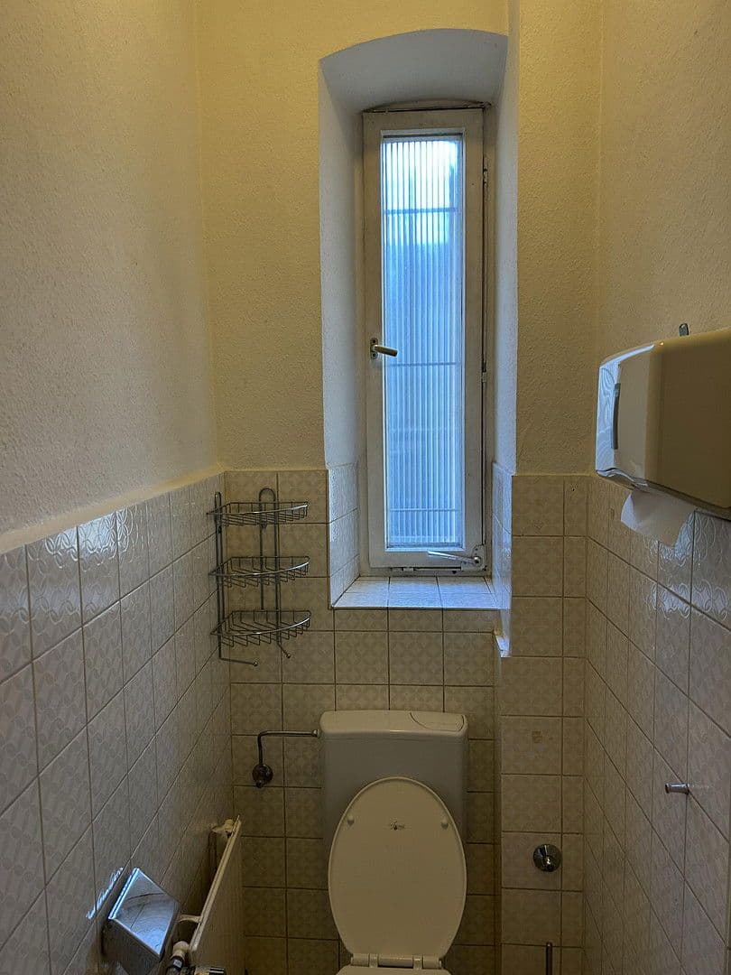 Prenájom bytu 2-izbový 68 m², Ulmenstraße 18, Nürnberg, Bavorsko Prenájom bytu 2-izbový 68 m², Ulmenstraße 18, Nürnberg, Bavorsko