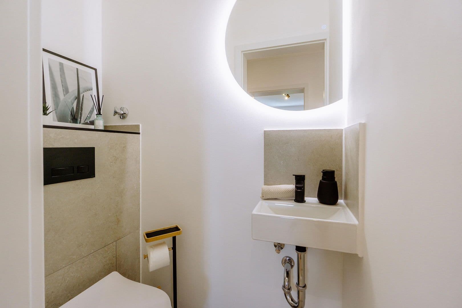 Predaj bytu 2-izbový 60 m², Germering, Bavorsko Predaj bytu 2-izbový 60 m², Germering, Bavorsko