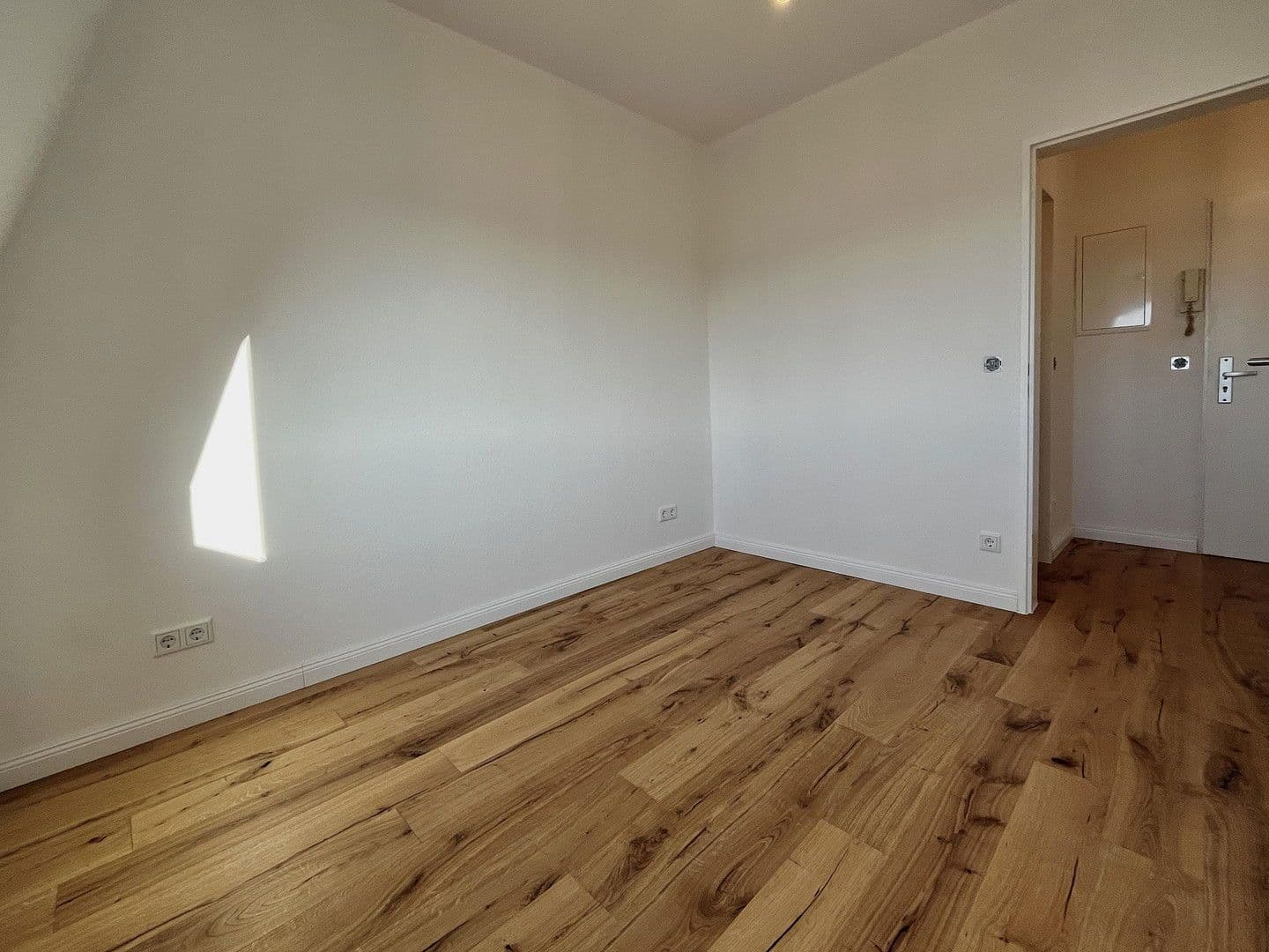 Predaj bytu 2-izbový 40 m², Grabenstraße 8, Bremen, Brémy Predaj bytu 2-izbový 40 m², Grabenstraße 8, Bremen, Brémy