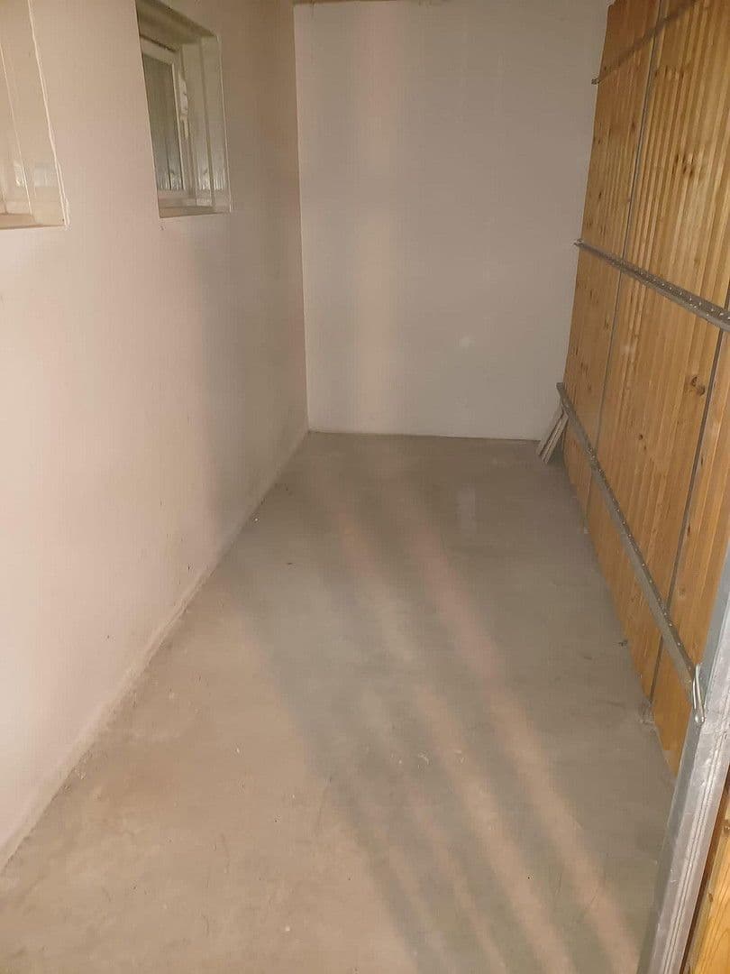 Prenájom bytu 1-izbový 30 m², Berlin, Berlín Prenájom bytu 1-izbový 30 m², Berlin, Berlín