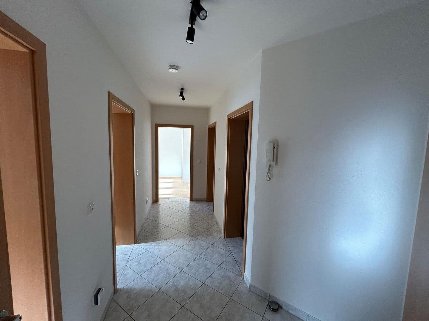 Prenájom bytu 13 m², Garching b. München, Bavorsko Prenájom bytu 13 m², Garching b. München, Bavorsko