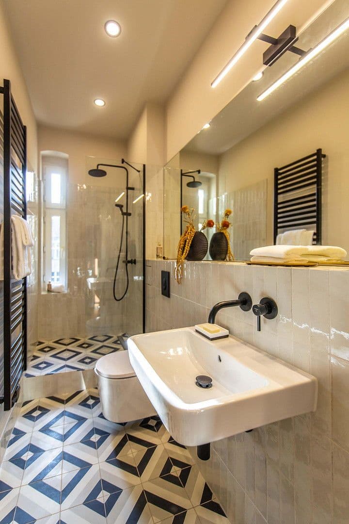 Predaj bytu 2-izbový 45 m², Winsstraße 0, Berlin, Berlín Predaj bytu 2-izbový 45 m², Winsstraße 0, Berlin, Berlín