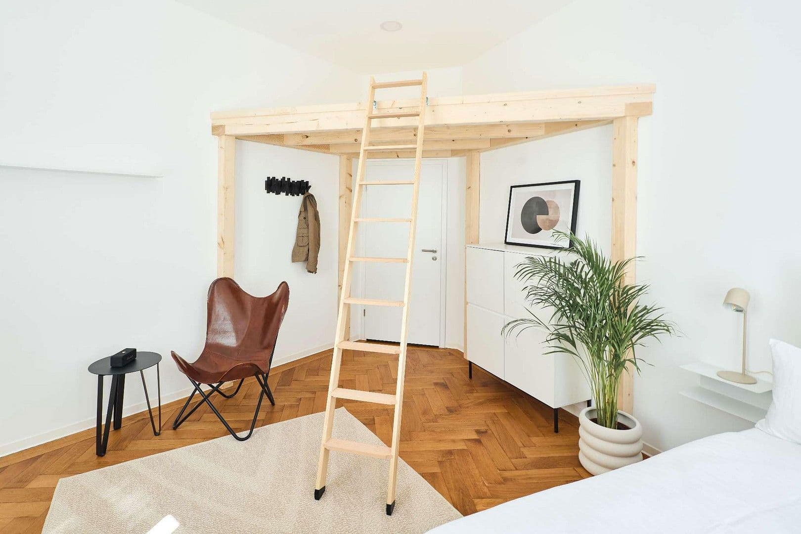 Prenájom bytu 4-izbový 84 m², Offenburg, Bádensko-Wurttembersko Prenájom bytu 4-izbový 84 m², Offenburg, Bádensko-Wurttembersko