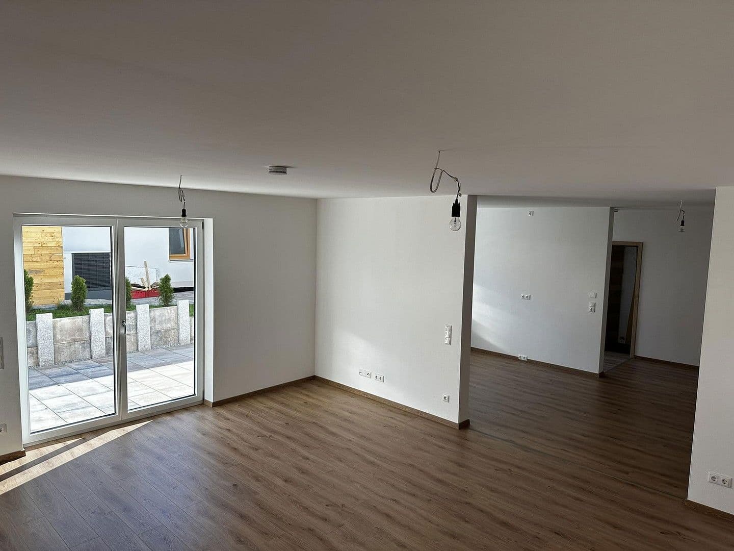 Prenájom domu 130 m², pozemek 337 m², Winzer, Bavorsko Prenájom domu 130 m², pozemek 337 m², Winzer, Bavorsko