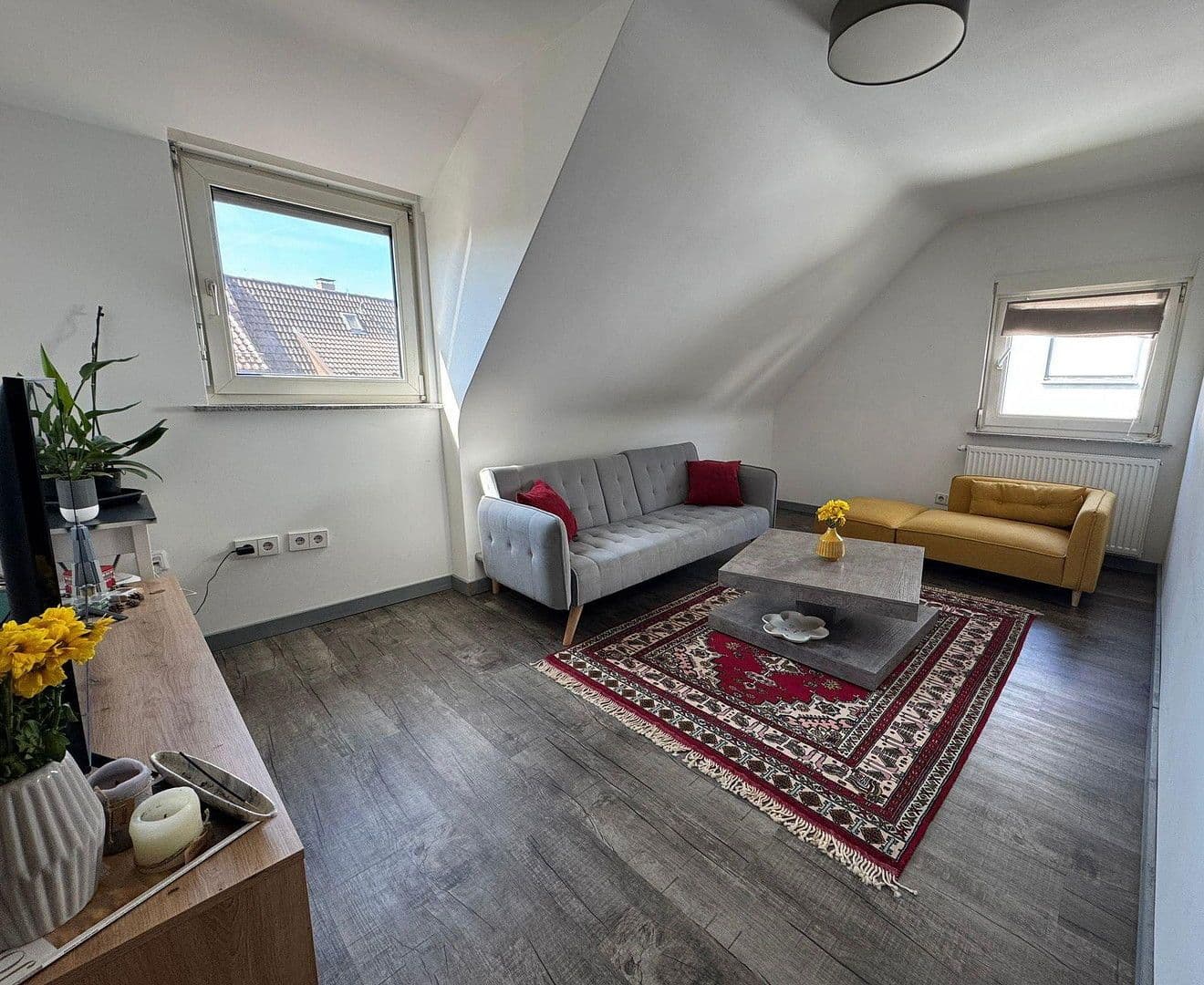 Prenájom bytu 2-izbový 52 m², Stuttgart, Bádensko-Wurttembersko Prenájom bytu 2-izbový 52 m², Stuttgart, Bádensko-Wurttembersko