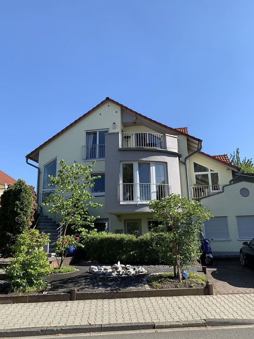 Predaj domu 237 m², pozemek 525 m², Ingelheim am Rhein, Porýnie-Falcko Predaj domu 237 m², pozemek 525 m², Ingelheim am Rhein, Porýnie-Falcko