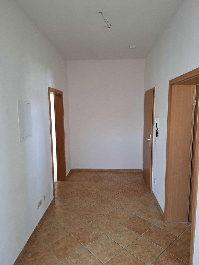 Prenájom bytu 3-izbový 73 m², Demitz-Thumitz, Sasko Prenájom bytu 3-izbový 73 m², Demitz-Thumitz, Sasko