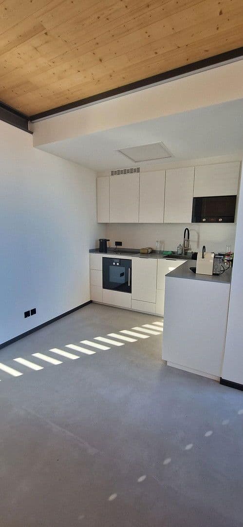 Prenájom kancelárie 380 m², Dieselstr. 10, Ditzingen, Bádensko-Wurttembersko Prenájom kancelárie 380 m², Dieselstr. 10, Ditzingen, Bádensko-Wurttembersko