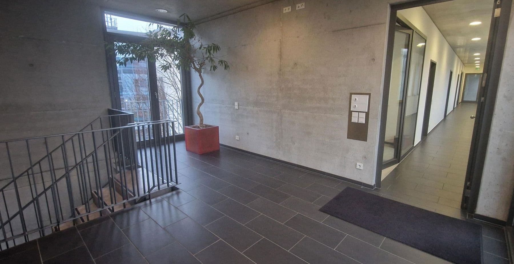 Prenájom kancelárie 380 m², Dieselstr. 10, Ditzingen, Bádensko-Wurttembersko Prenájom kancelárie 380 m², Dieselstr. 10, Ditzingen, Bádensko-Wurttembersko