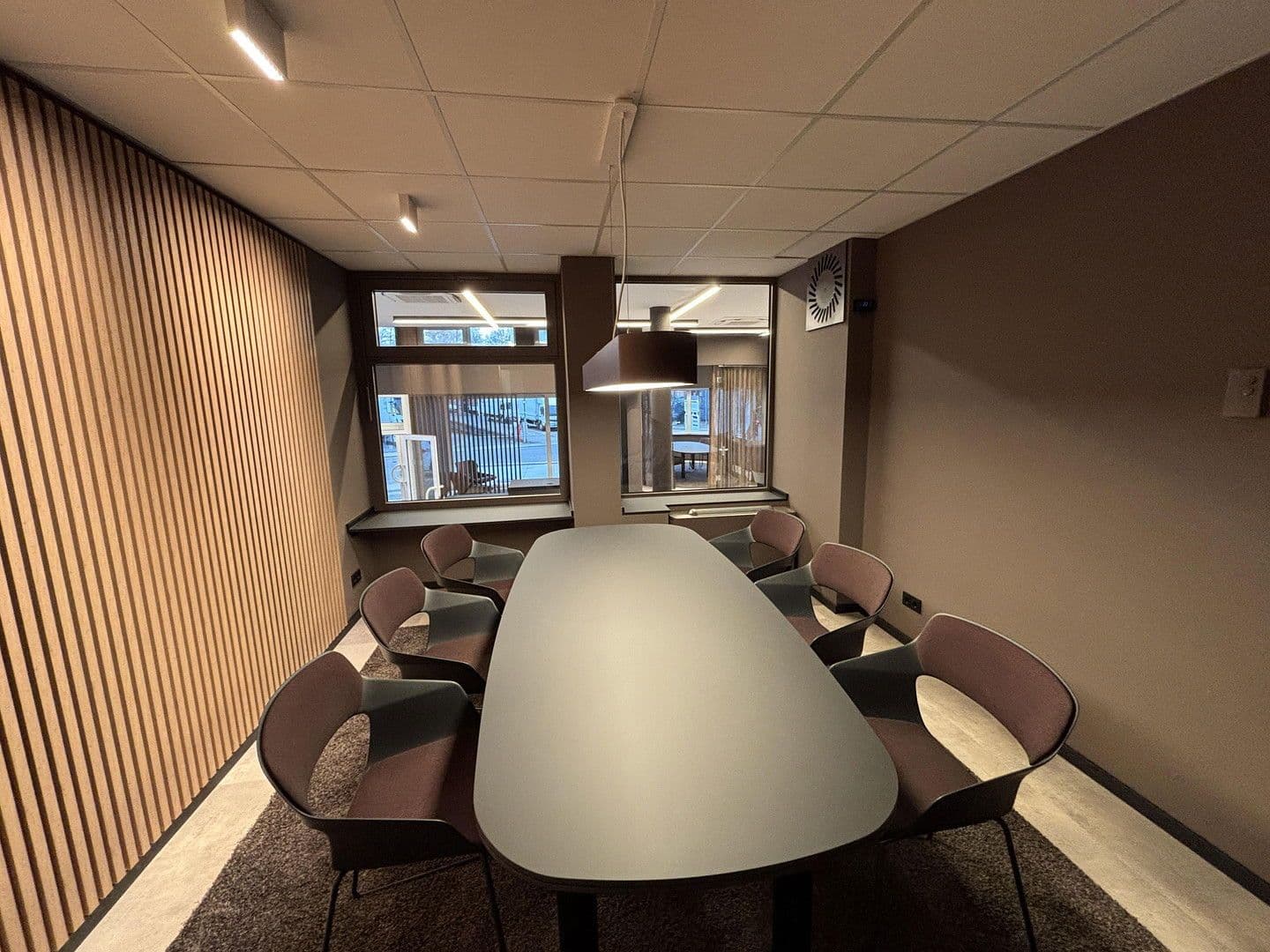 Prenájom kancelárie 600 m², Moselstr. 14, Neuss, Severné Porýnie - Westfálsko Prenájom kancelárie 600 m², Moselstr. 14, Neuss, Severné Porýnie - Westfálsko