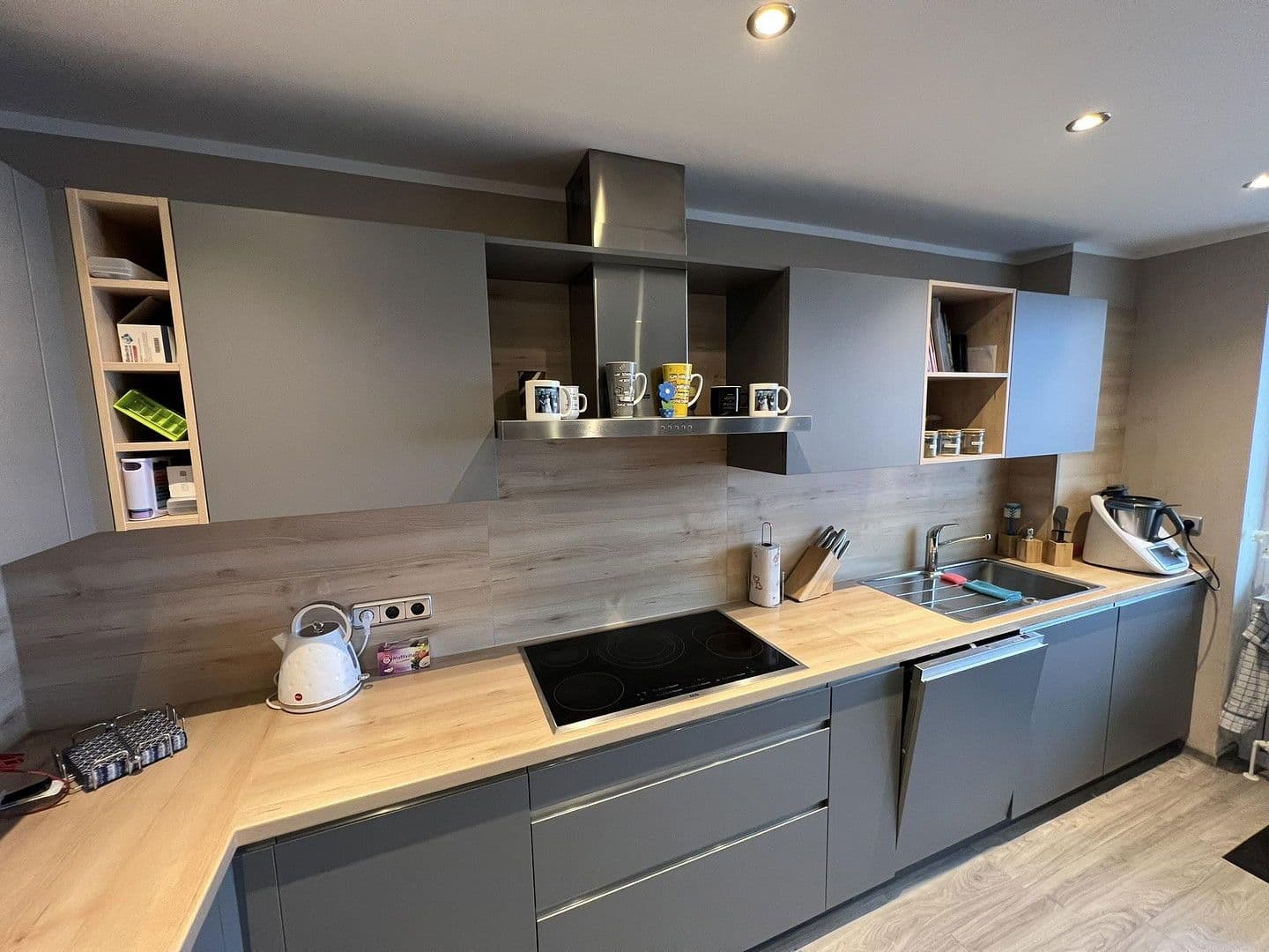 Prenájom bytu 4-izbový 107 m², Froschlache 19, Ludwigshafen-Friesenheim, Porýnie-Falcko Prenájom bytu 4-izbový 107 m², Froschlache 19, Ludwigshafen-Friesenheim, Porýnie-Falcko