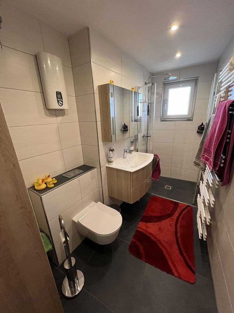 Prenájom bytu 4-izbový 107 m², Froschlache 19, Ludwigshafen-Friesenheim, Porýnie-Falcko Prenájom bytu 4-izbový 107 m², Froschlache 19, Ludwigshafen-Friesenheim, Porýnie-Falcko