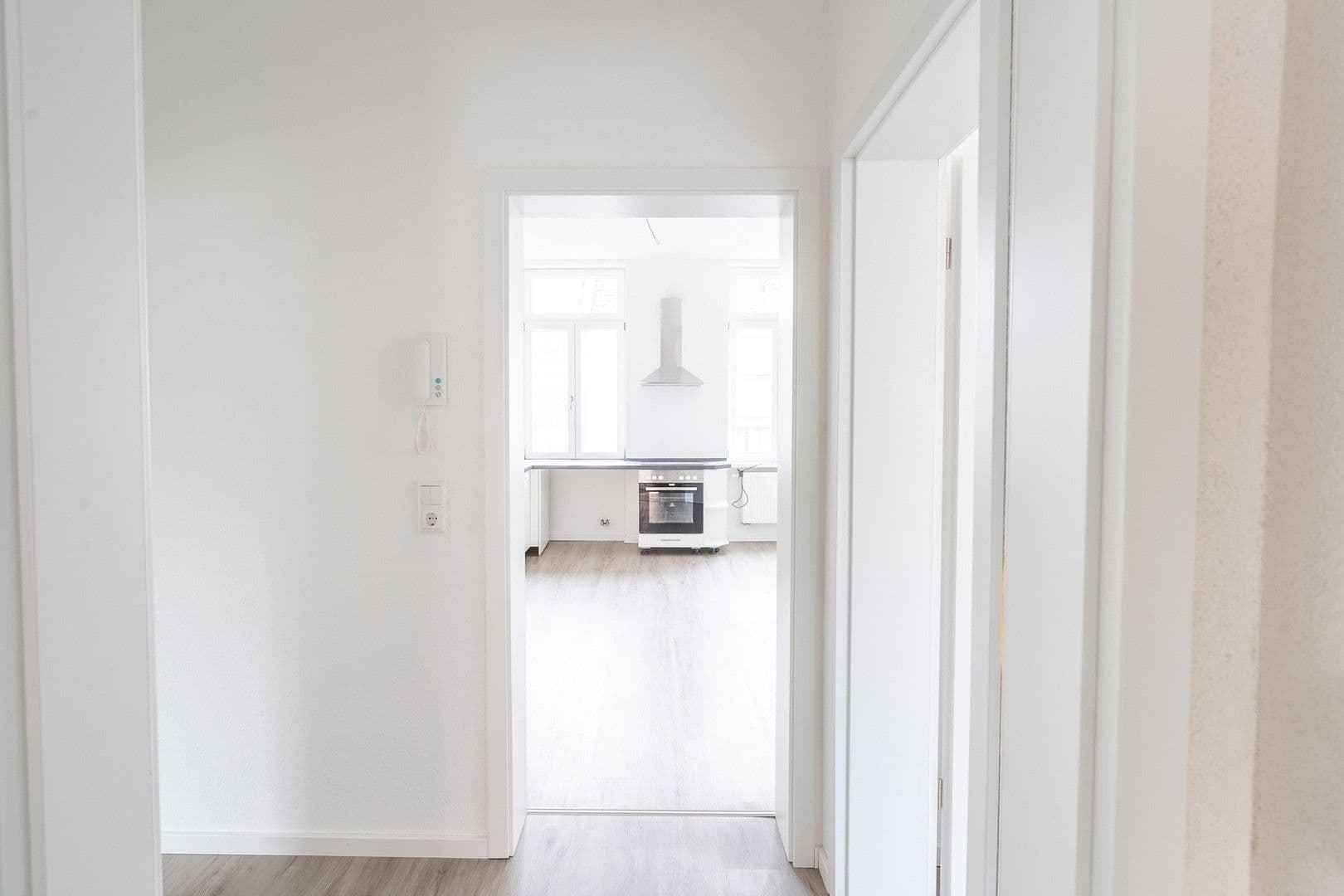 Prenájom bytu 3-izbový 93 m², Koblenzer Strasse 41, Bingen am Rhein, Porýnie-Falcko Prenájom bytu 3-izbový 93 m², Koblenzer Strasse 41, Bingen am Rhein, Porýnie-Falcko