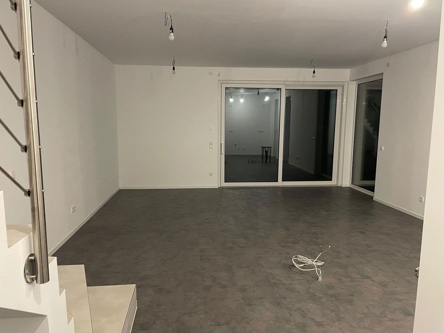 Predaj domu 150 m², pozemek 394 m², Enkenbacher Weg 106, Berlin, Berlín Predaj domu 150 m², pozemek 394 m², Enkenbacher Weg 106, Berlin, Berlín