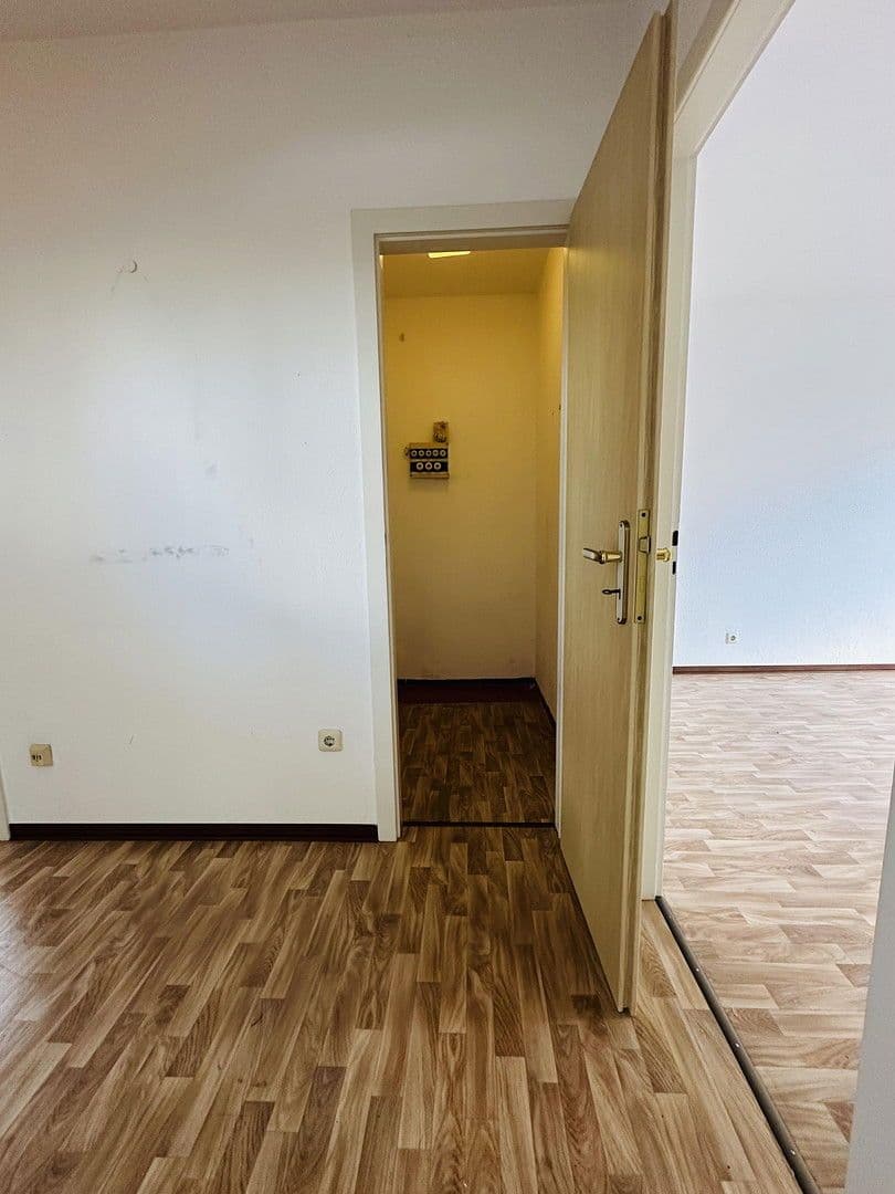 Predaj bytu 2-izbový 58 m², Parksiedlung 4, Wuppertal, Severné Porýnie - Westfálsko Predaj bytu 2-izbový 58 m², Parksiedlung 4, Wuppertal, Severné Porýnie - Westfálsko