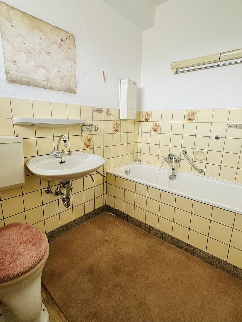 Predaj bytu 2-izbový 58 m², Parksiedlung 4, Wuppertal, Severné Porýnie - Westfálsko Predaj bytu 2-izbový 58 m², Parksiedlung 4, Wuppertal, Severné Porýnie - Westfálsko