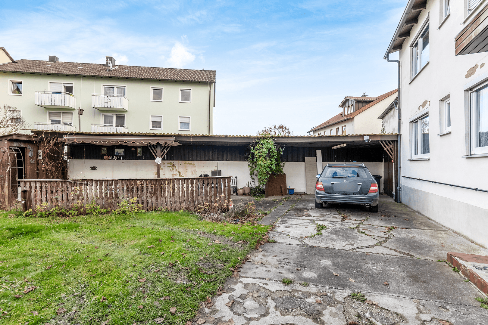 Predaj domu 123 m², pozemek 713 m², Schabringer Straße 56, Lauingen (Donau), Bavorsko Predaj domu 123 m², pozemek 713 m², Schabringer Straße 56, Lauingen (Donau), Bavorsko