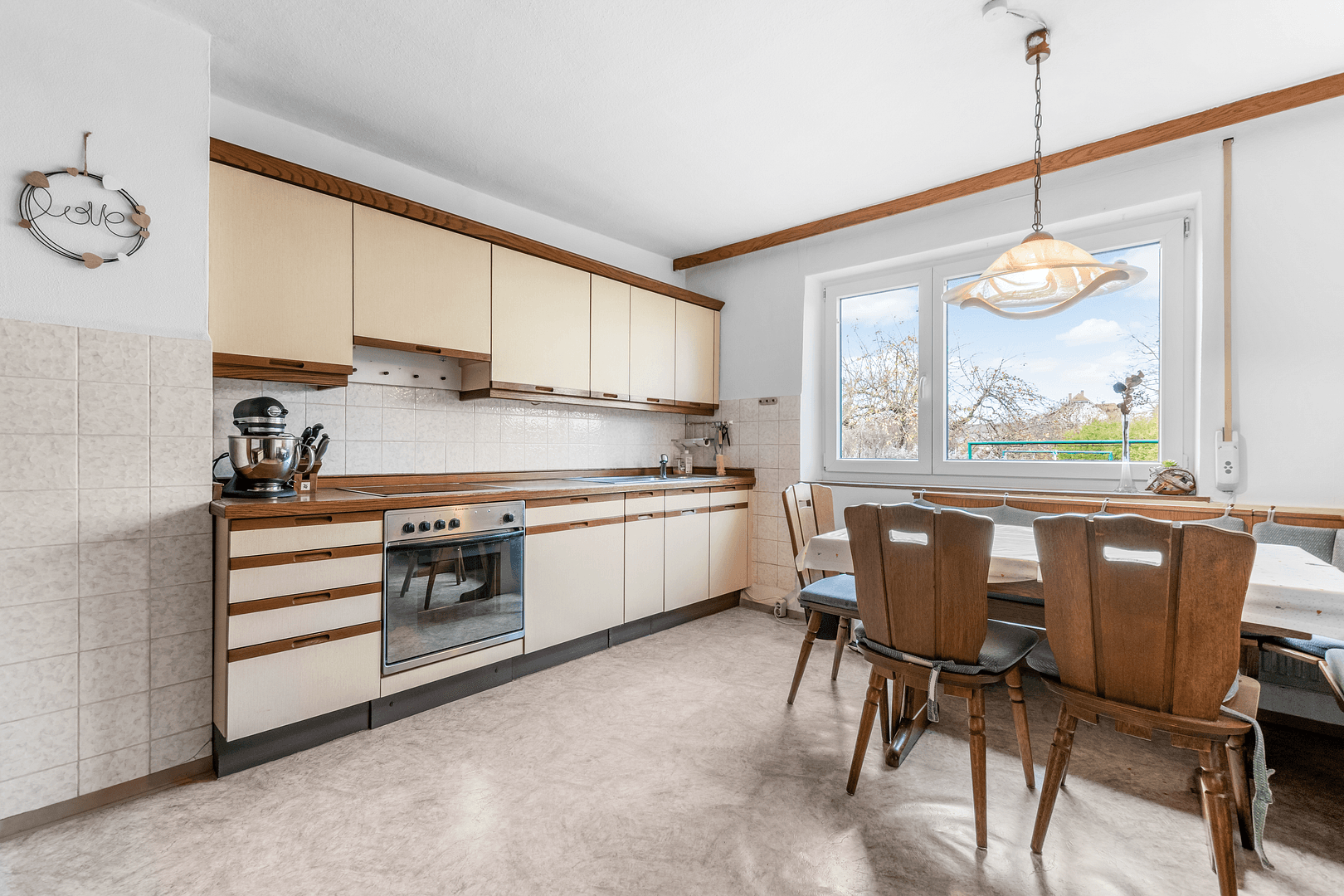 Predaj domu 123 m², pozemek 713 m², Schabringer Straße 56, Lauingen (Donau), Bavorsko Predaj domu 123 m², pozemek 713 m², Schabringer Straße 56, Lauingen (Donau), Bavorsko