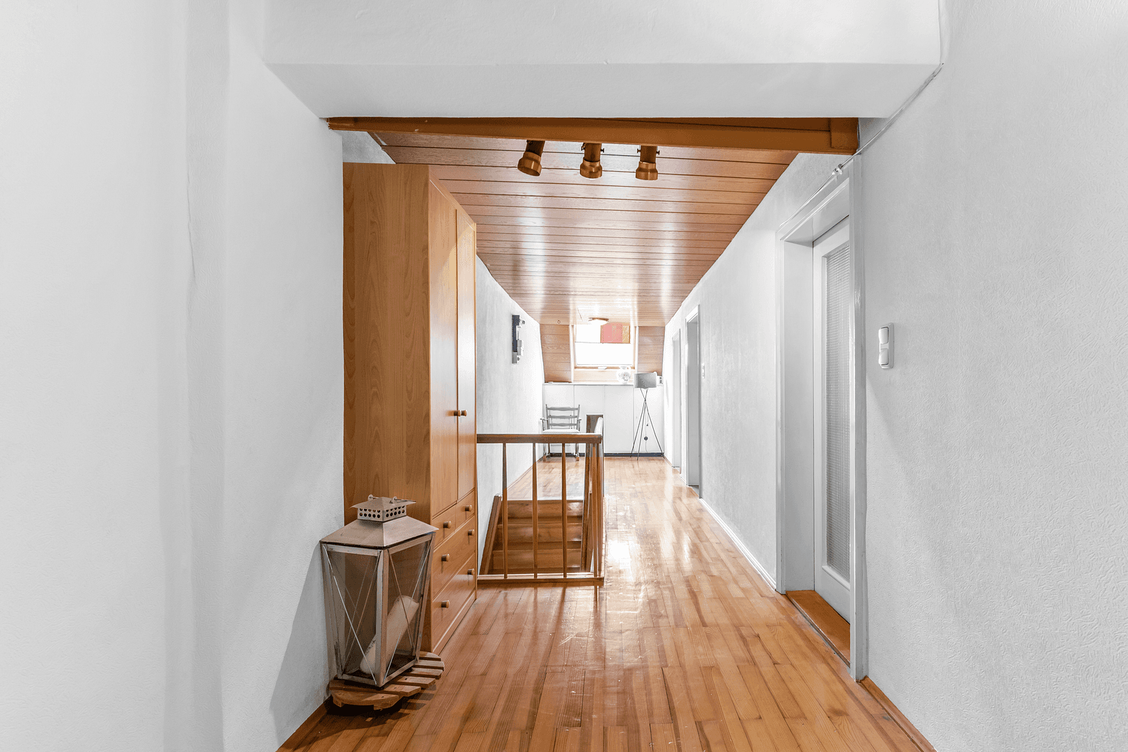 Predaj domu 123 m², pozemek 713 m², Schabringer Straße 56, Lauingen (Donau), Bavorsko Predaj domu 123 m², pozemek 713 m², Schabringer Straße 56, Lauingen (Donau), Bavorsko