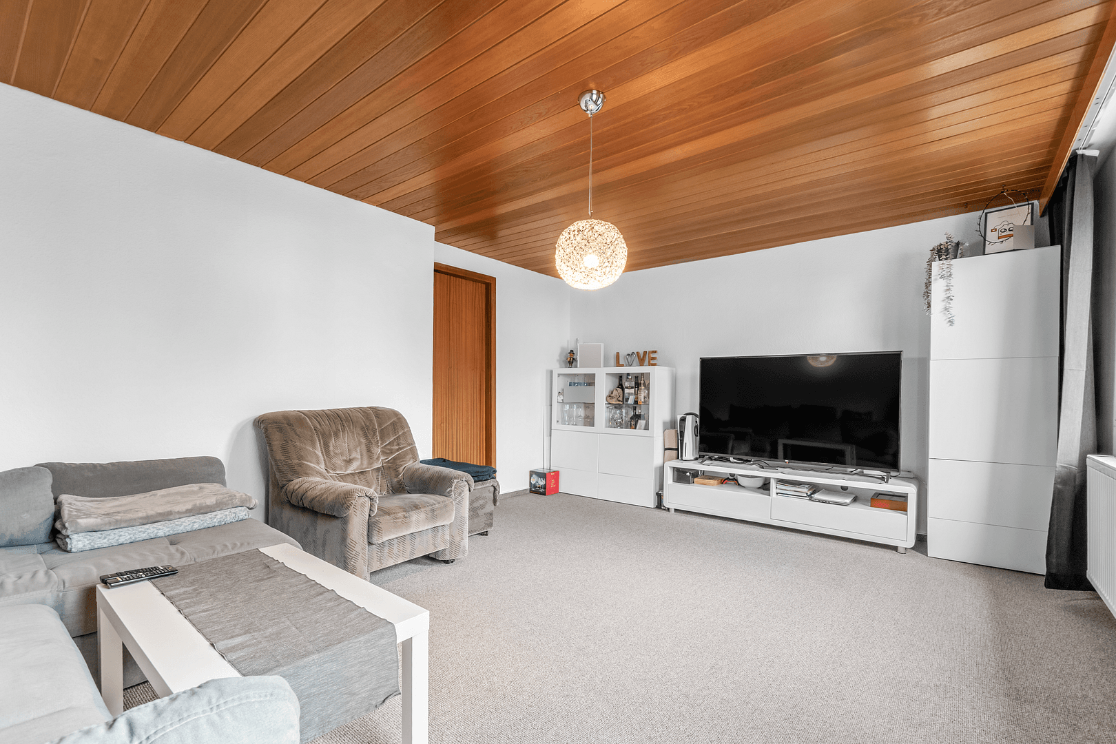 Predaj domu 123 m², pozemek 713 m², Schabringer Straße 56, Lauingen (Donau), Bavorsko Predaj domu 123 m², pozemek 713 m², Schabringer Straße 56, Lauingen (Donau), Bavorsko