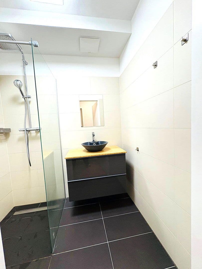 Predaj bytu 4-izbový 97 m², Wien, Viedeň Predaj bytu 4-izbový 97 m², Wien, Viedeň