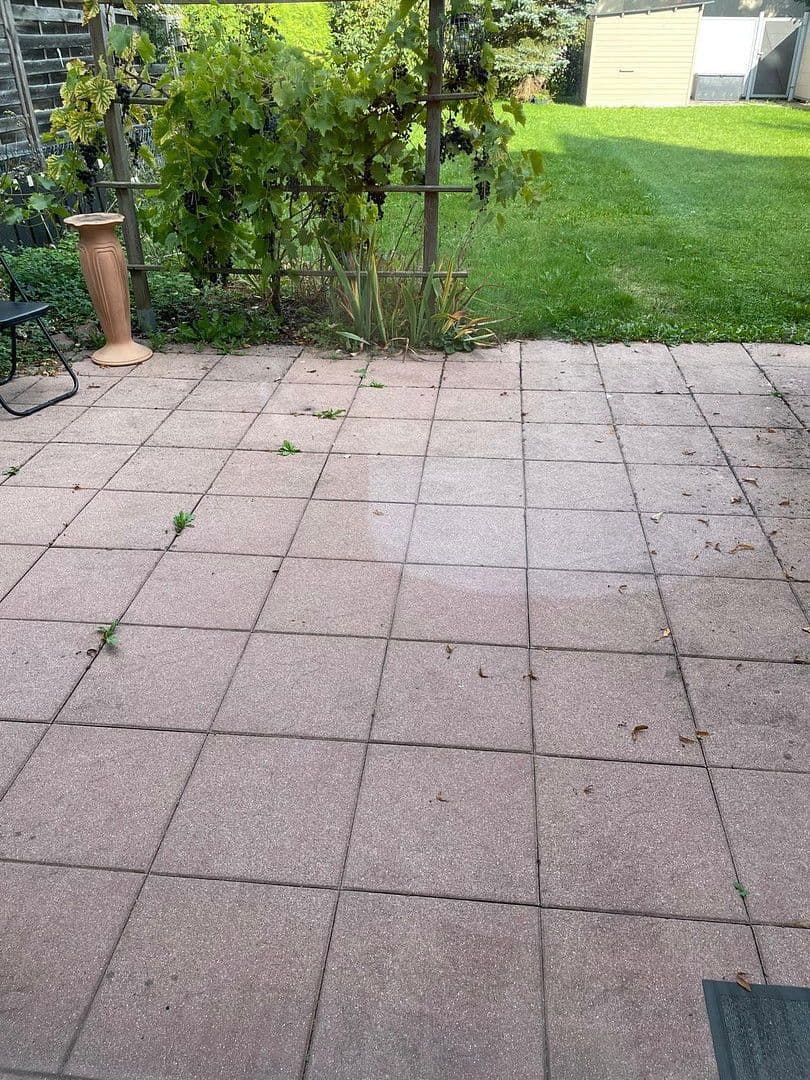 Predaj domu 146 m², pozemek 246 m², Königsberger Strasse 47, Bad Dürrheim, Bádensko-Wurttembersko Predaj domu 146 m², pozemek 246 m², Königsberger Strasse 47, Bad Dürrheim, Bádensko-Wurttembersko