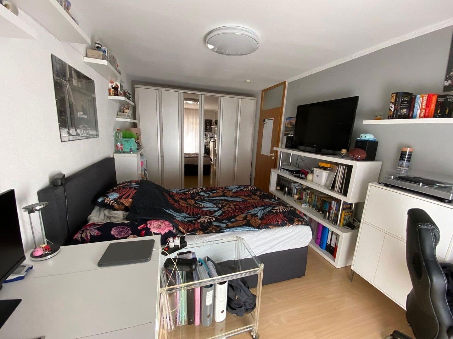 Predaj domu 146 m², pozemek 246 m², Königsberger Strasse 47, Bad Dürrheim, Bádensko-Wurttembersko Predaj domu 146 m², pozemek 246 m², Königsberger Strasse 47, Bad Dürrheim, Bádensko-Wurttembersko