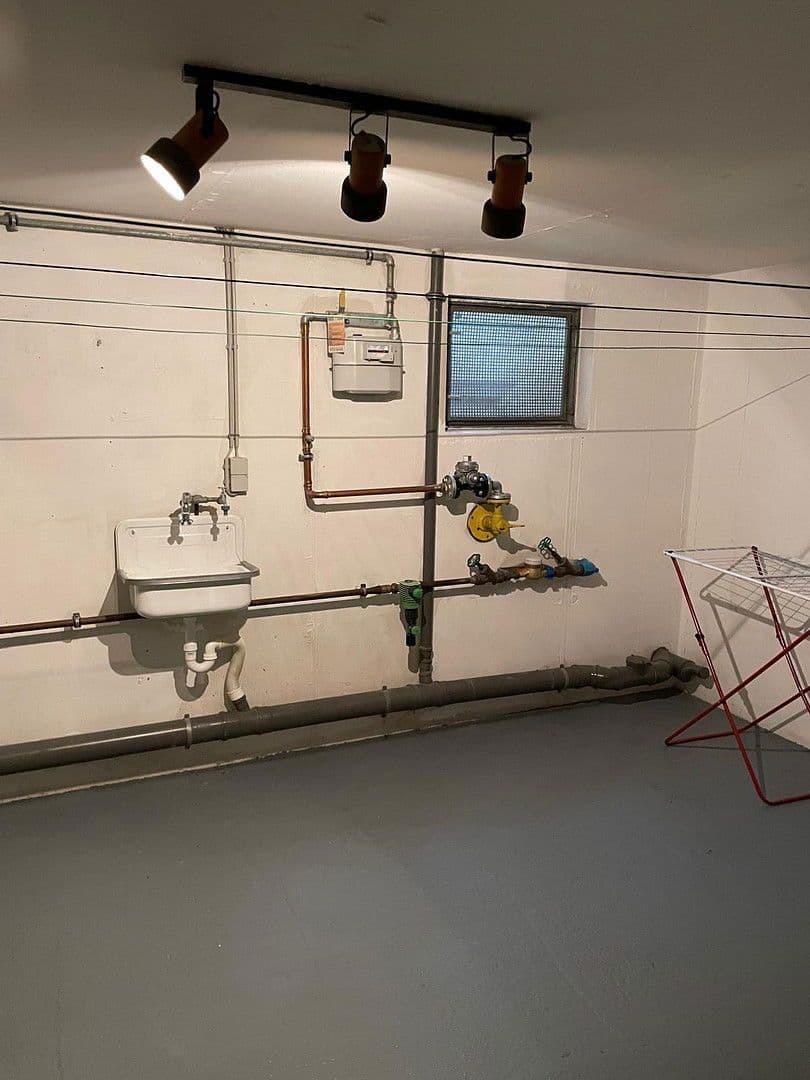 Predaj domu 146 m², pozemek 246 m², Königsberger Strasse 47, Bad Dürrheim, Bádensko-Wurttembersko Predaj domu 146 m², pozemek 246 m², Königsberger Strasse 47, Bad Dürrheim, Bádensko-Wurttembersko