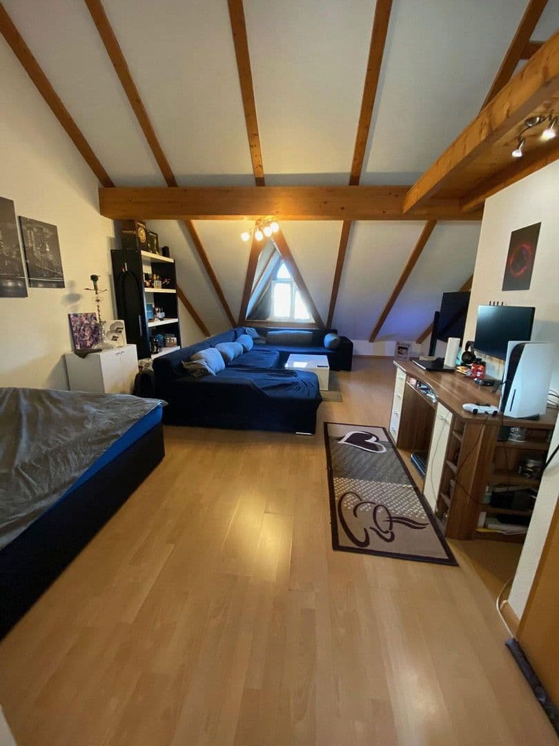 Predaj domu 146 m², pozemek 246 m², Königsberger Strasse 47, Bad Dürrheim, Bádensko-Wurttembersko Predaj domu 146 m², pozemek 246 m², Königsberger Strasse 47, Bad Dürrheim, Bádensko-Wurttembersko