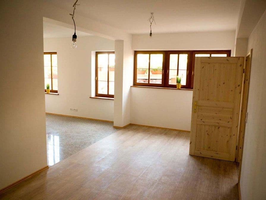 Predaj domu 200 m², pozemek 216 m², Schnaittach, Bavorsko Predaj domu 200 m², pozemek 216 m², Schnaittach, Bavorsko