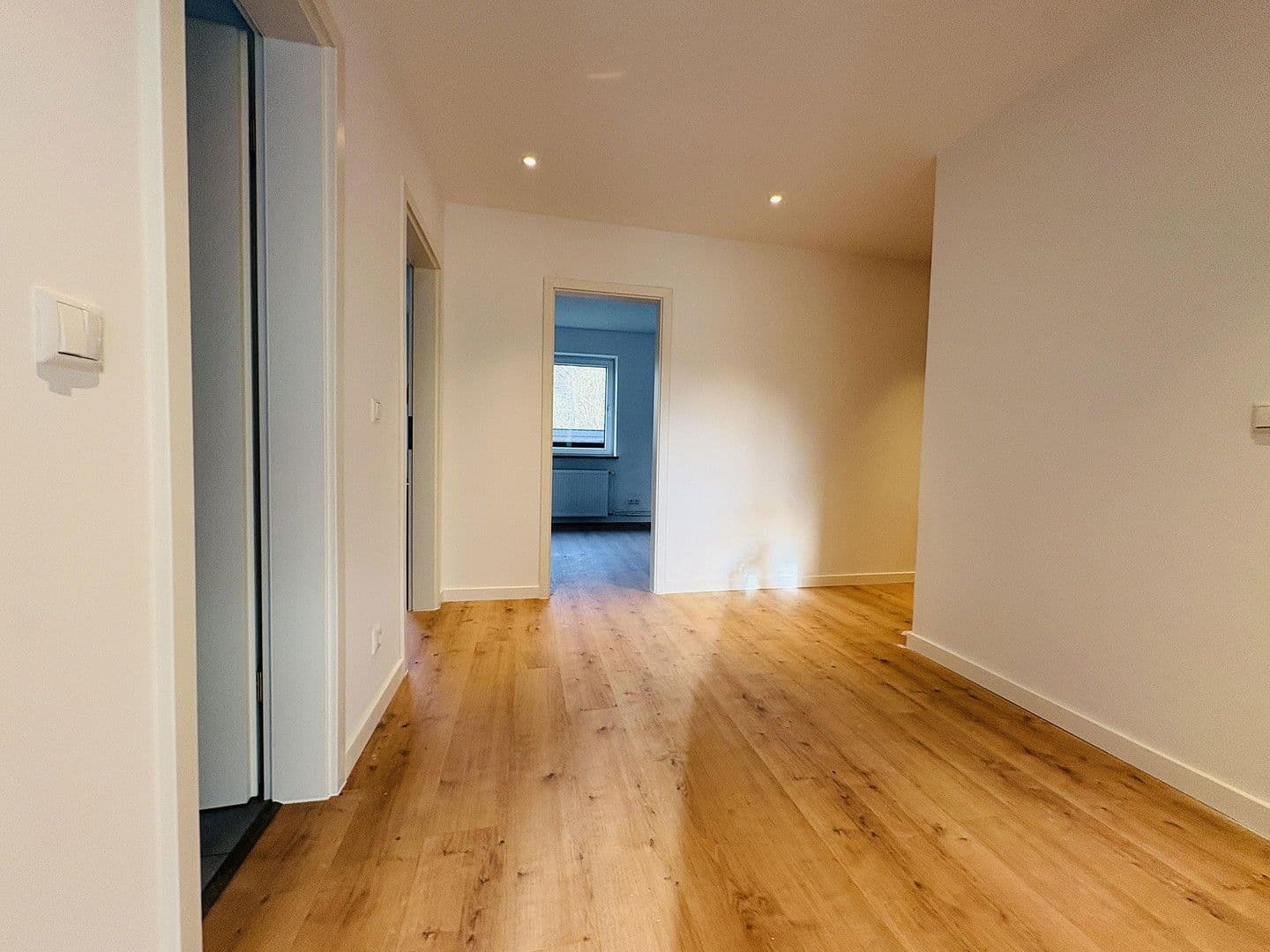 Predaj bytu 3-izbový 77 m², Treptower Strassse 92, Hamburg, Hamburg Predaj bytu 3-izbový 77 m², Treptower Strassse 92, Hamburg, Hamburg