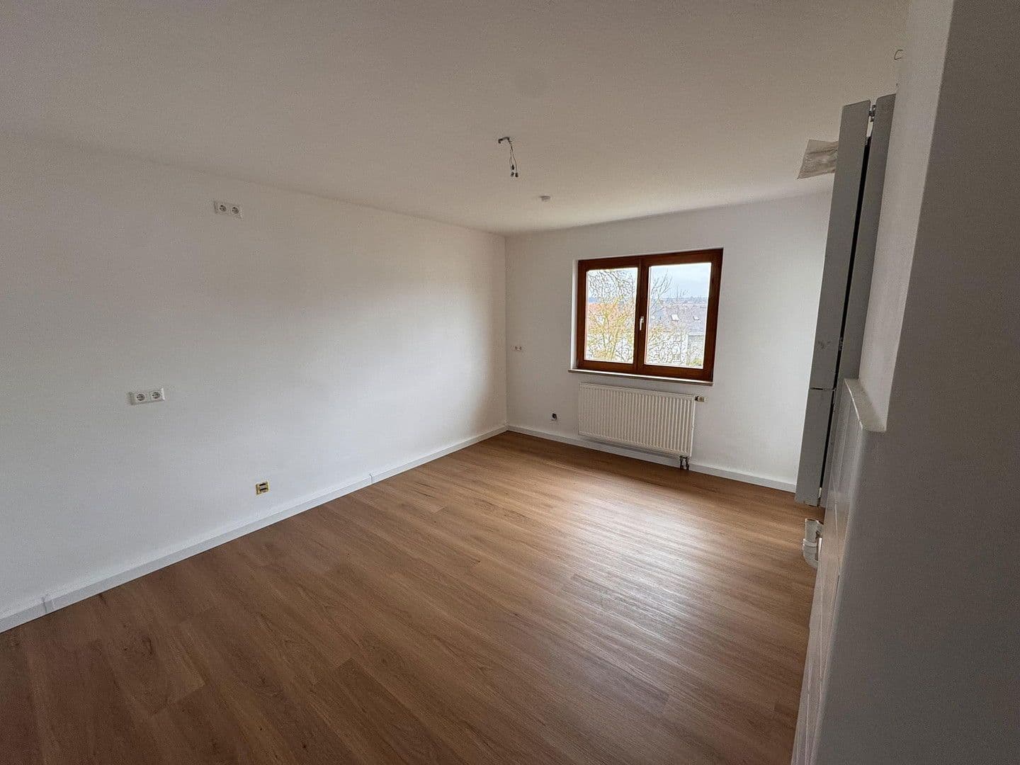 Prenájom bytu 3-izbový 70 m², Vogelherdstr. 44, Zirndorf, Bavorsko Prenájom bytu 3-izbový 70 m², Vogelherdstr. 44, Zirndorf, Bavorsko