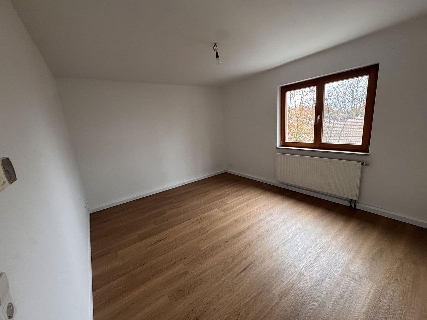 Prenájom bytu 3-izbový 70 m², Vogelherdstr. 44, Zirndorf, Bavorsko Prenájom bytu 3-izbový 70 m², Vogelherdstr. 44, Zirndorf, Bavorsko