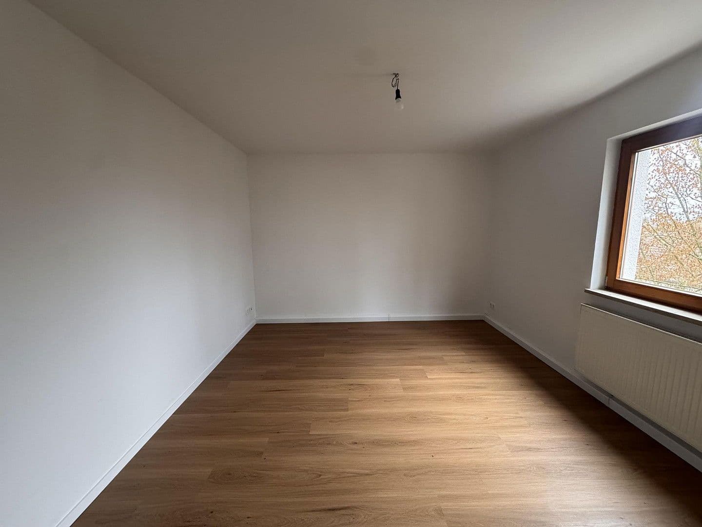 Prenájom bytu 3-izbový 70 m², Vogelherdstr. 44, Zirndorf, Bavorsko Prenájom bytu 3-izbový 70 m², Vogelherdstr. 44, Zirndorf, Bavorsko