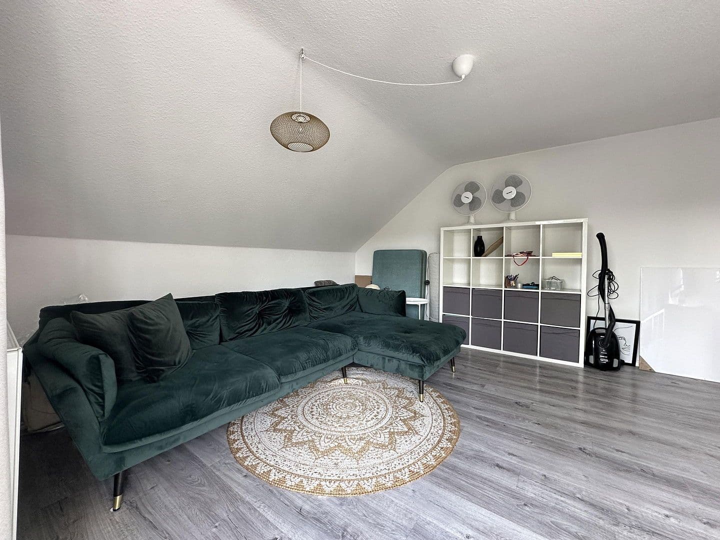 Prenájom bytu 2-izbový 49 m², Rennbaumstraße 114, Leverkusen, Severné Porýnie - Westfálsko Prenájom bytu 2-izbový 49 m², Rennbaumstraße 114, Leverkusen, Severné Porýnie - Westfálsko